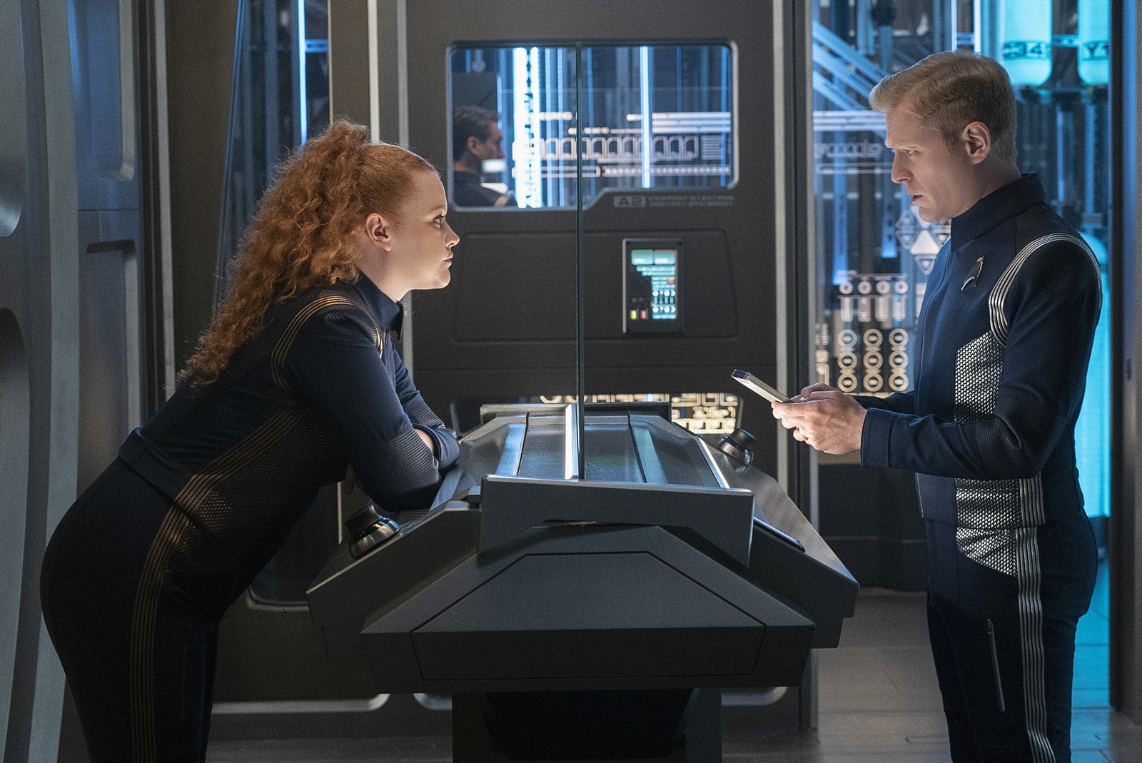 Tilly und Stamets in "Light and Shadows" (Photo: CBS)