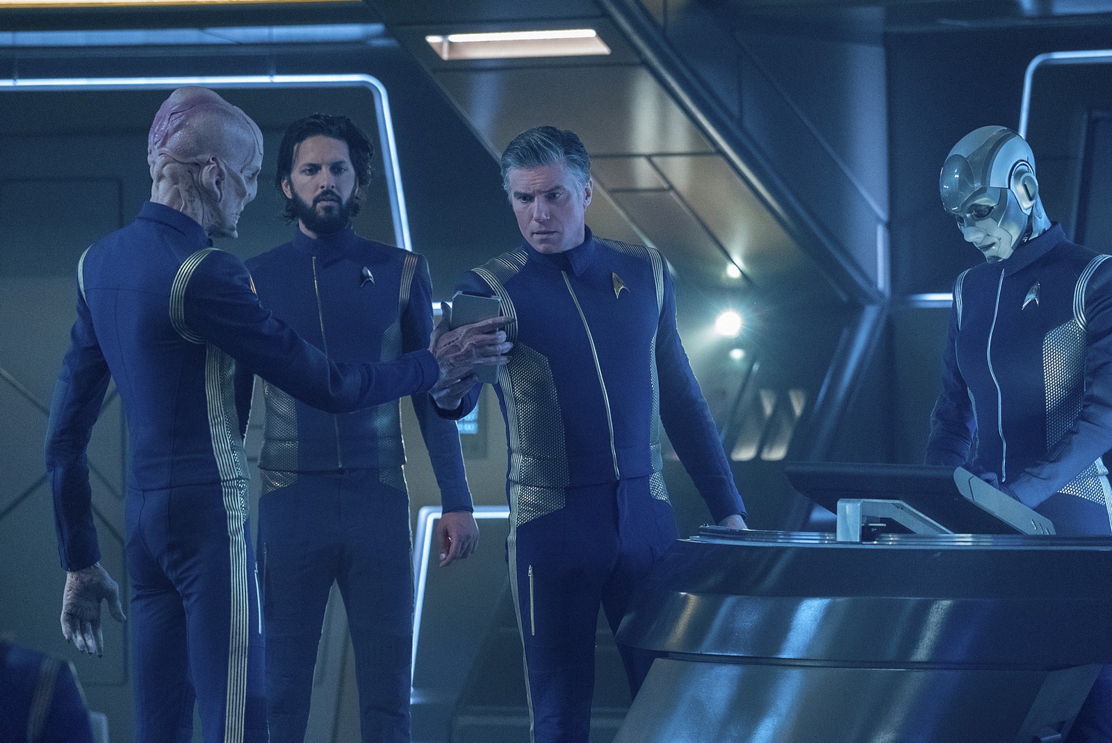 Saru, Tyler, Pike und Airiam in "If Memory Serves" (Photo: "Discovery 2x08, CBS)