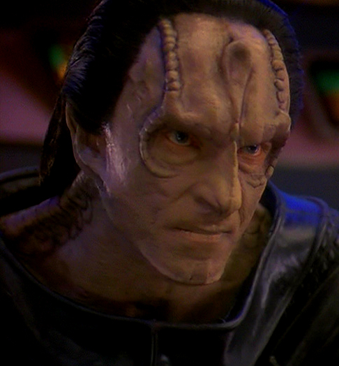 Der Cardassianer Gul Dukat (Marc Alaimo) ist der vielschichtigste Bösewicht in der Geschichte von "Star Trek" (Foto: CBS).