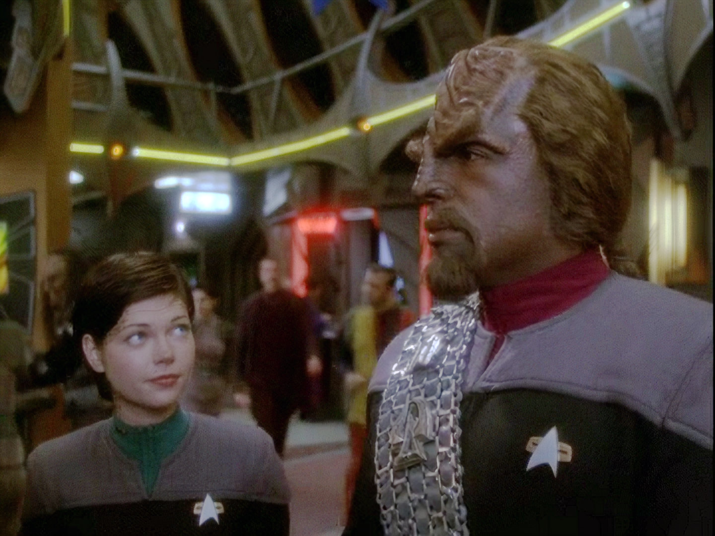 Dax und Worf in "What You Leave Behind" (Szenenbild: "Deep Space Nine" 7x25, CBS)