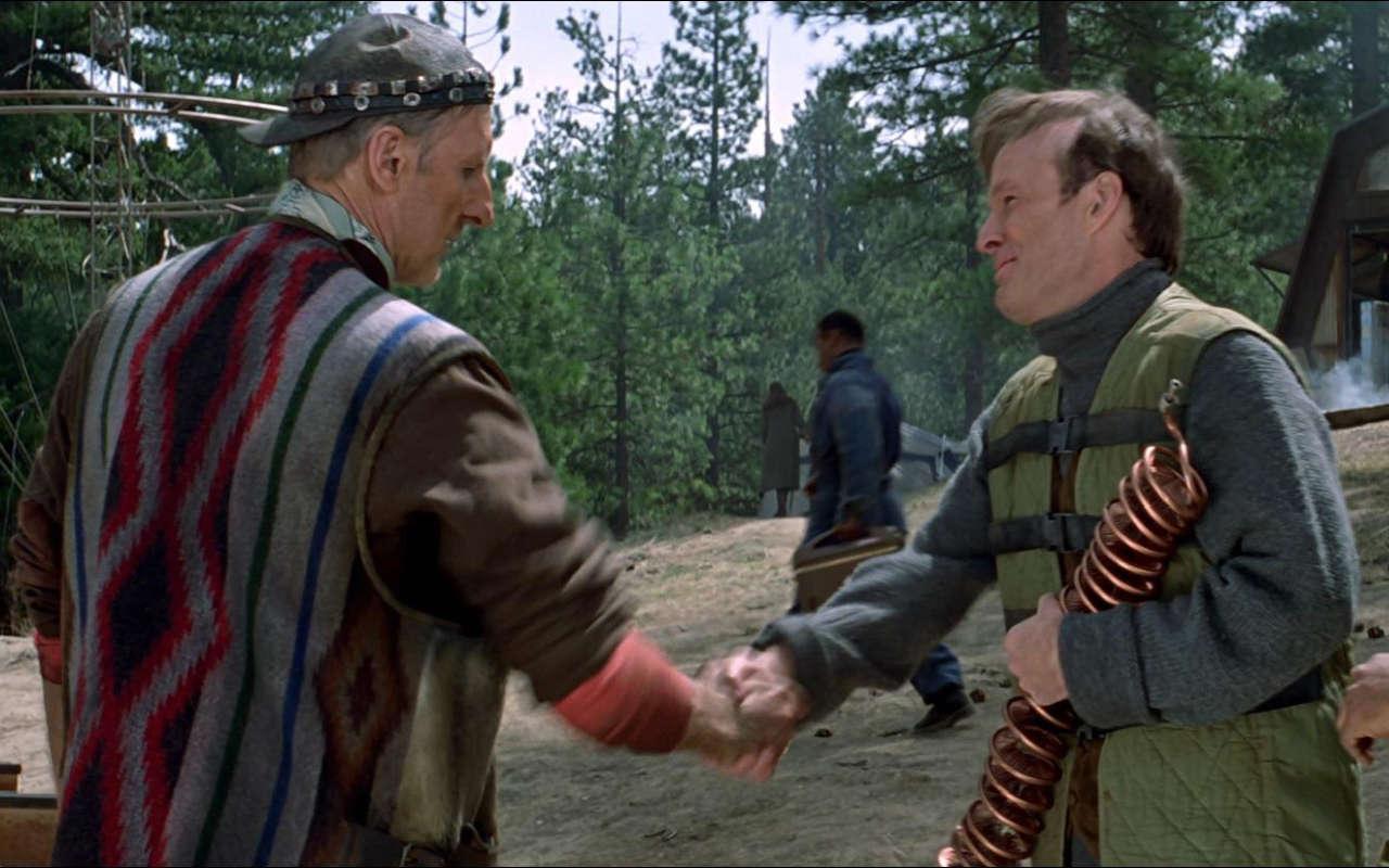 Cochrane & Barclay in "First Contact"